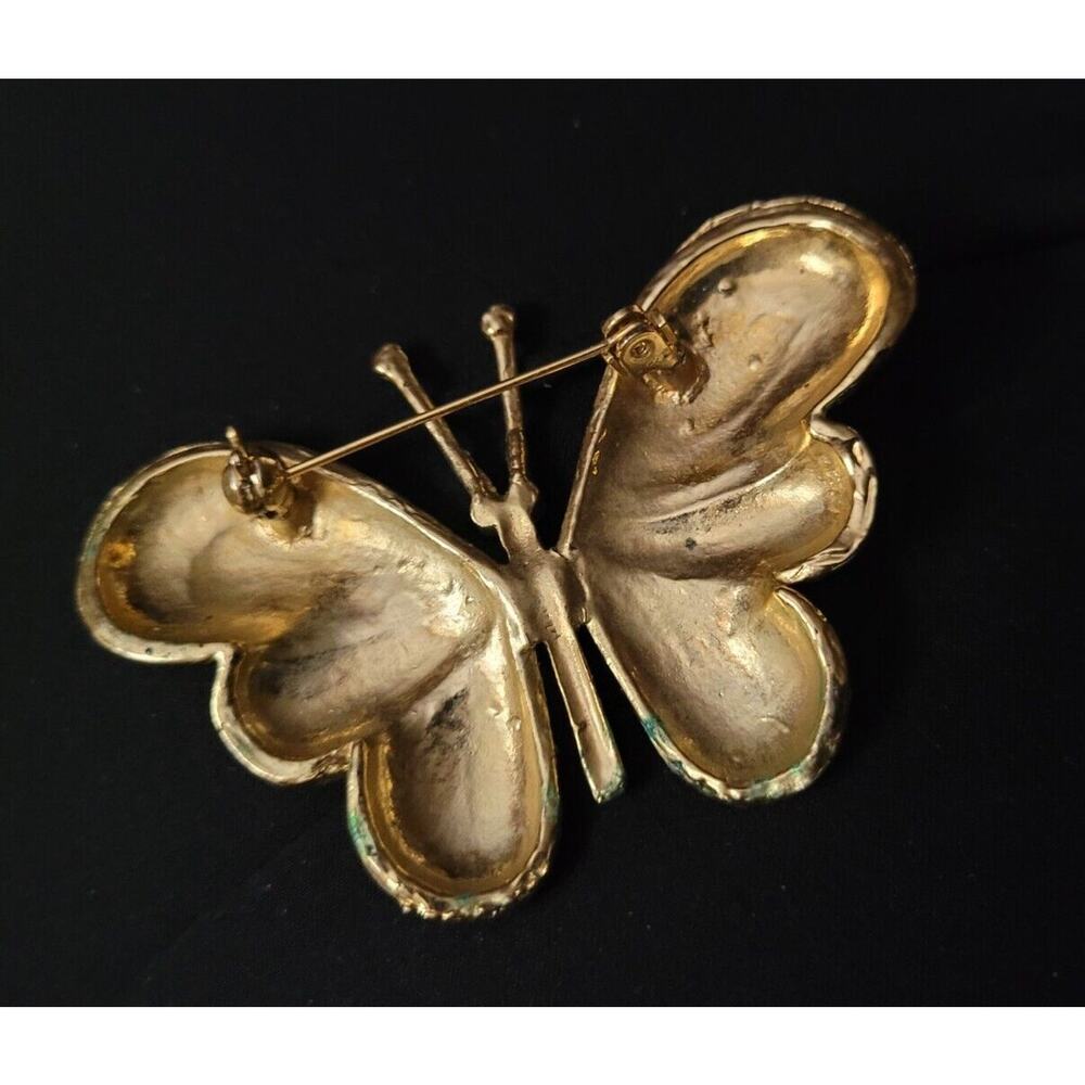 Gorgeous Gold Tone Pierced Butterfly Pin Rhinestones & Enamel Gold Gems - Picture 3 of 7